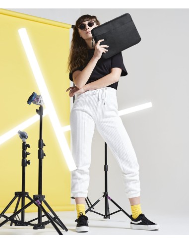 B-BG67-Essential 13" Laptop Case